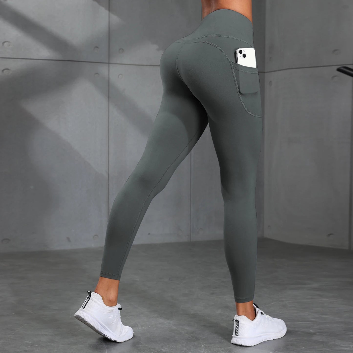 High-Waisted Yoga Pants with Pockets