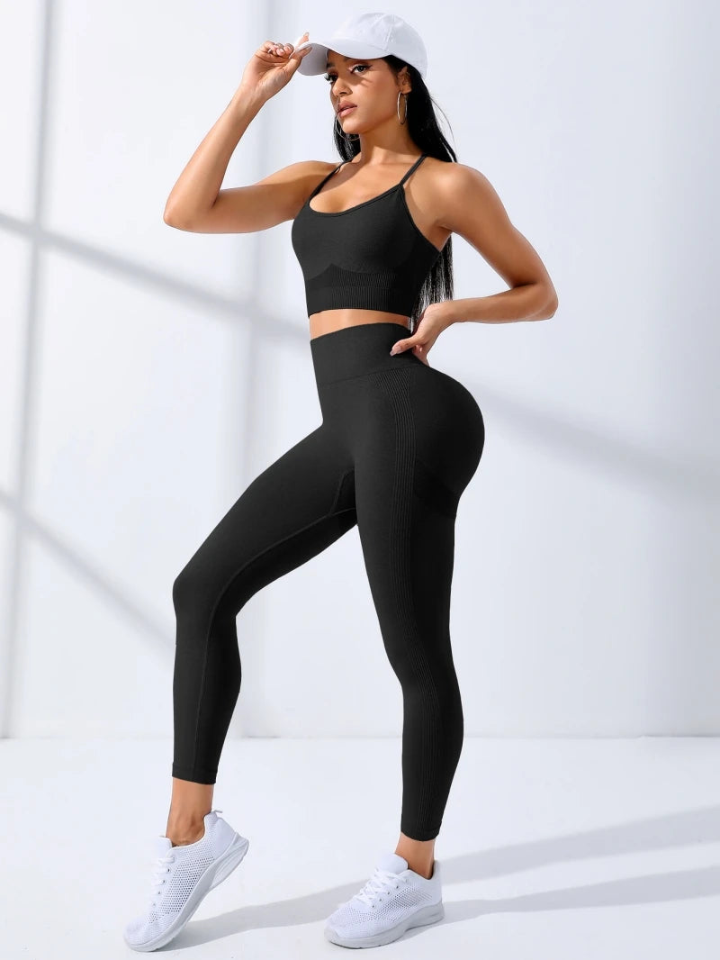 Seamless Stretch Sports Bra & Leggings